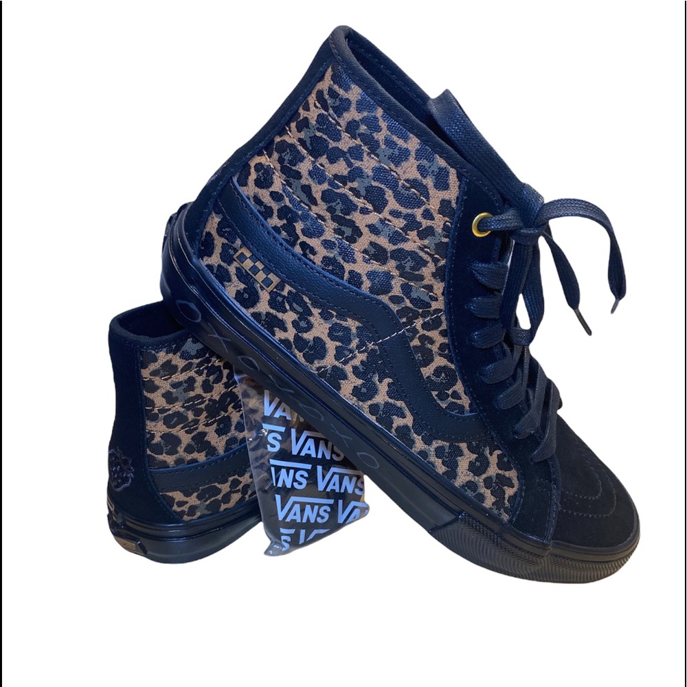 Vans Sk8- Hi Decon Cher Strauberry Cheetah Sneakers ( unisex)